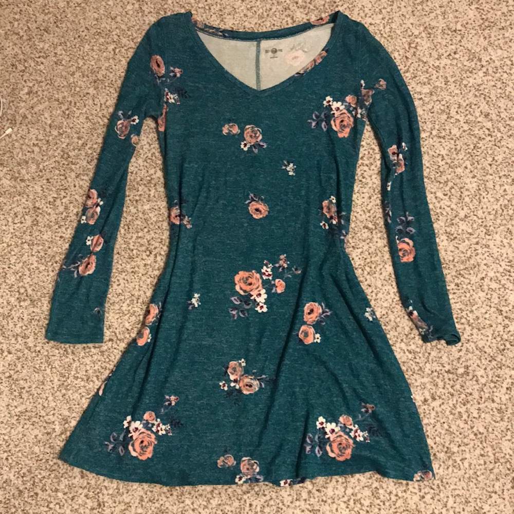 Teal/blue floral long sleeve dress